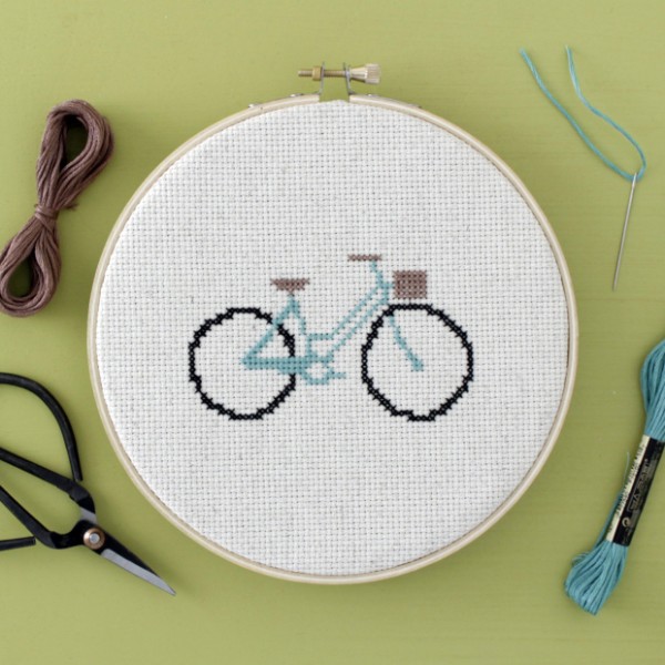 bicylce free cross stitch pattern