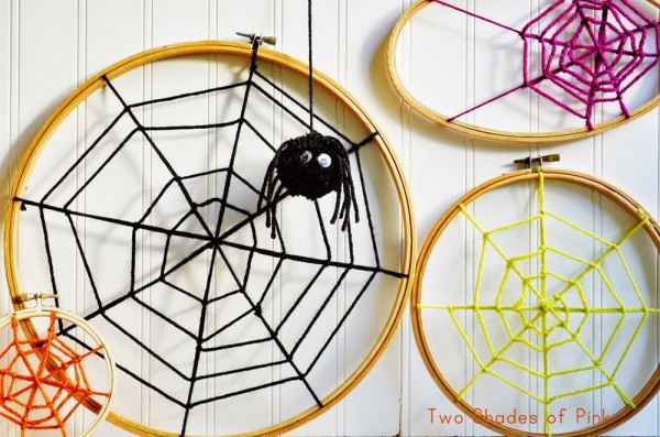 embroidery hoop spiderwebs