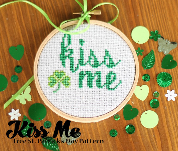 kiss me cross stitch pattern