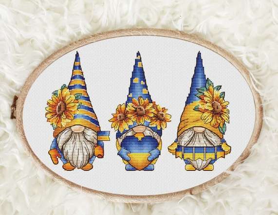 Cross Stitch Spotlight: MIYA Stitch – Cross-Stitch